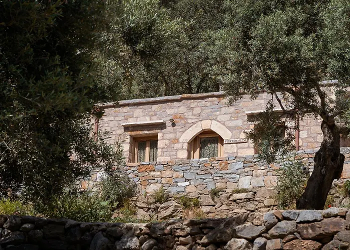 Manelis Mills Estate, Guest Houses & Restaurant