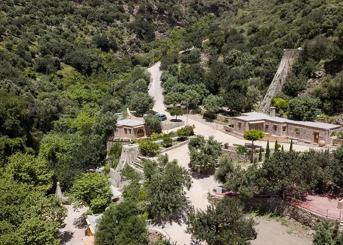 Manelis Mills Estate, Guest Houses & Restaurant